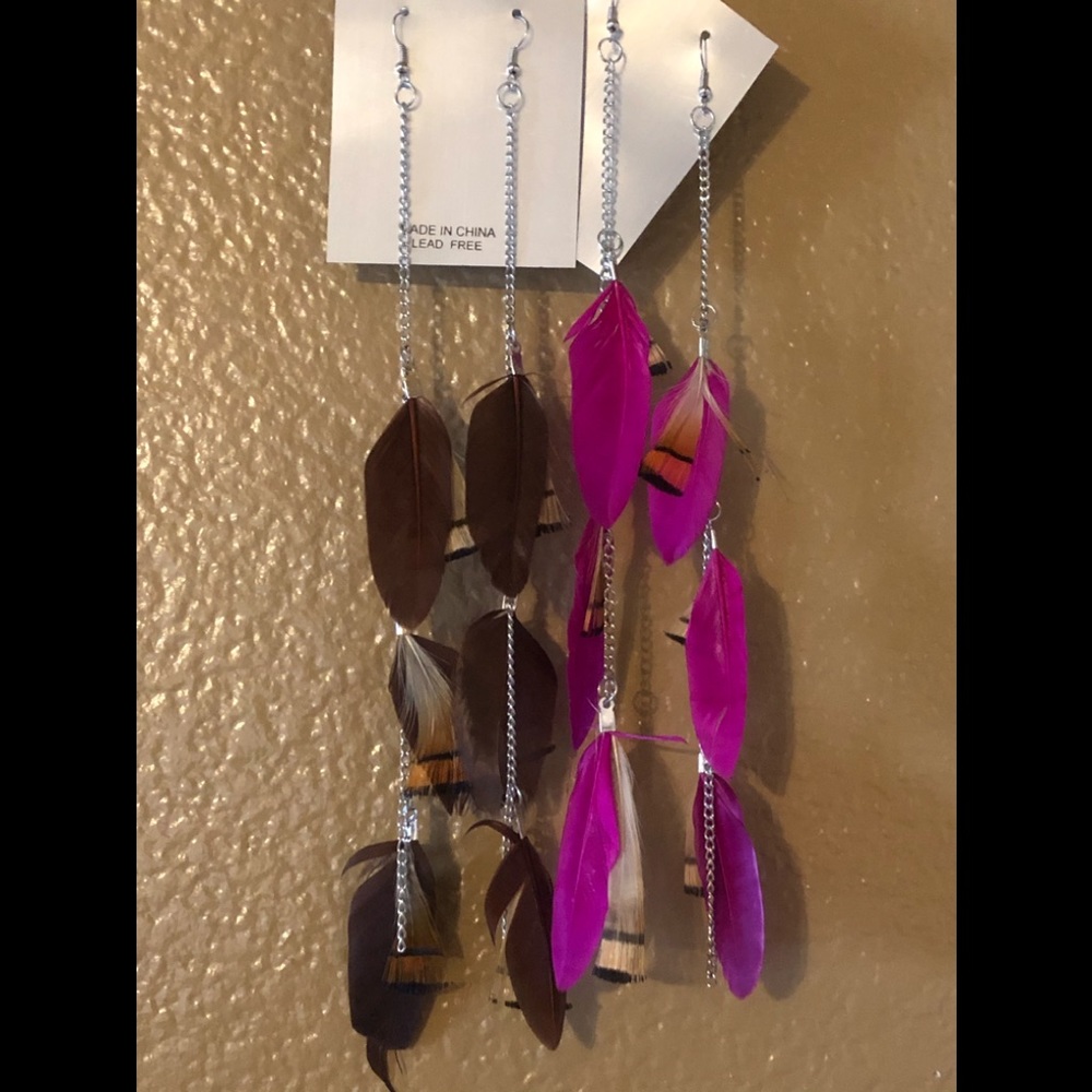 Chin-Length Feather Earrings